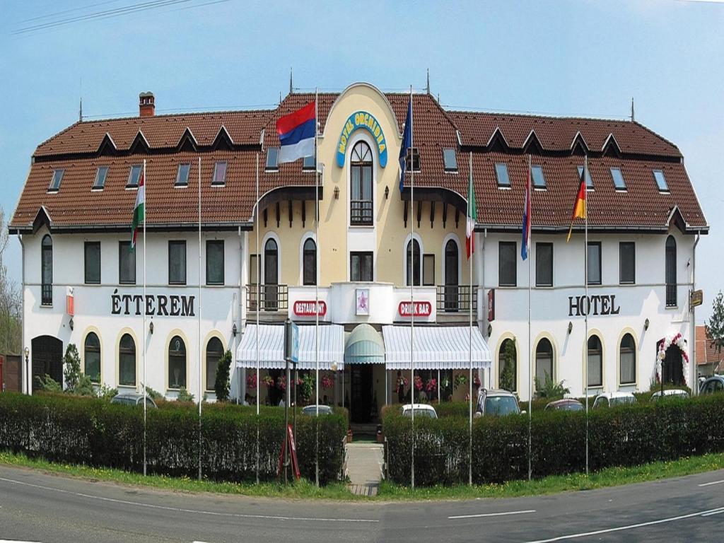 Hotel Orchidea Balástya Buitenkant foto