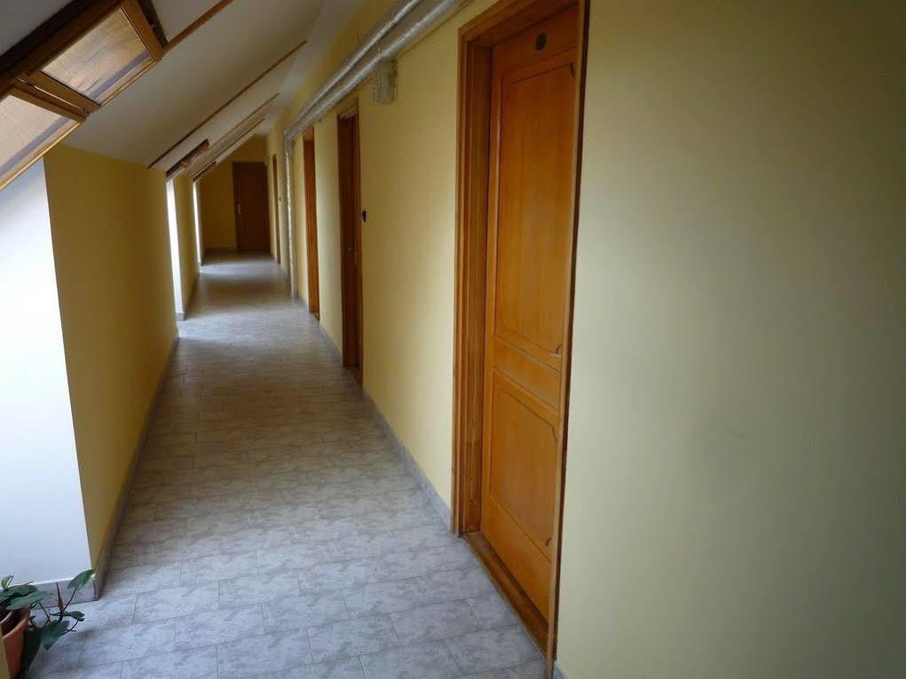 Hotel Orchidea Balástya Buitenkant foto
